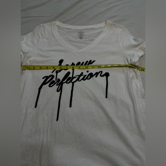 White, v-neck “Screw Perfection” tee from Torrid - Picture 3 of 4